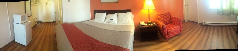 Rodeway Inn image