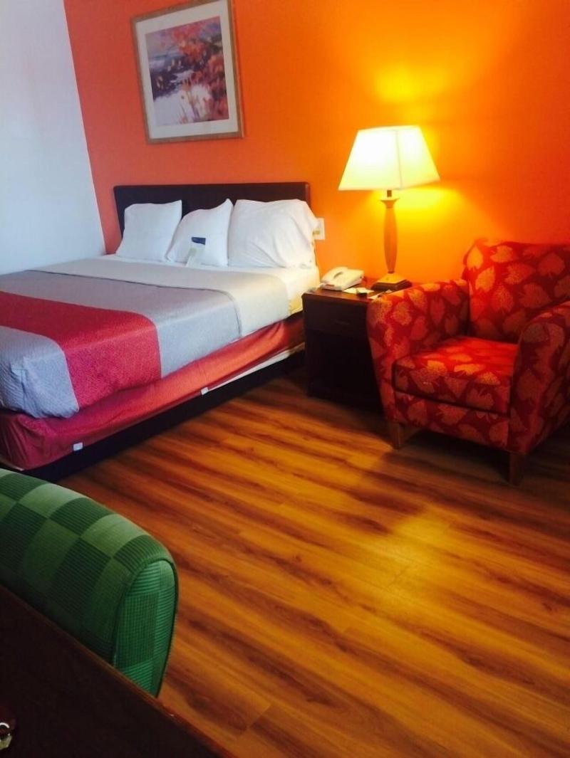 Rodeway Inn image