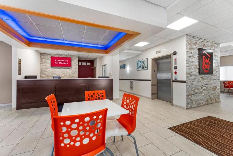 Red Roof Inn Johnstown image