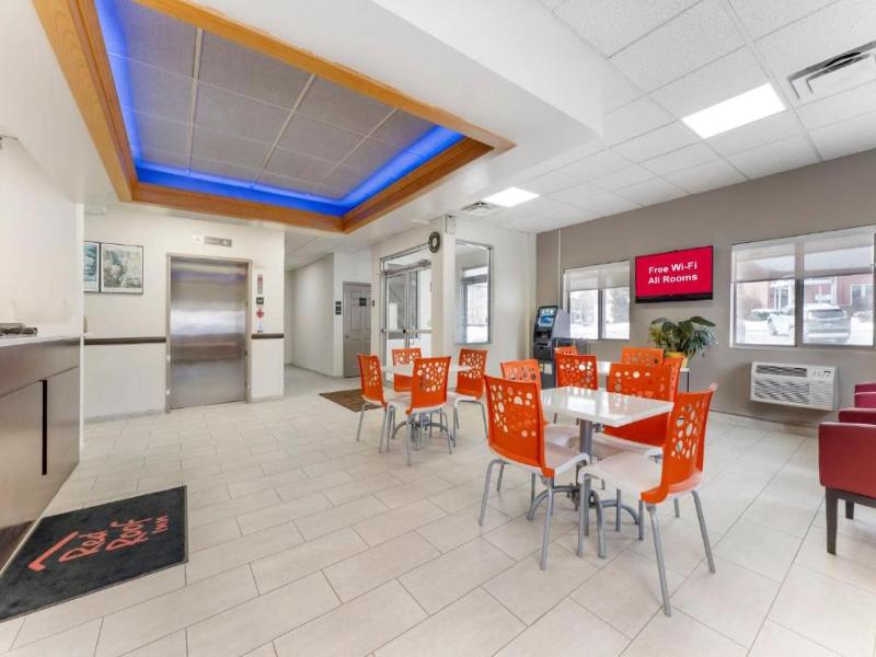 Red Roof Inn Johnstown image