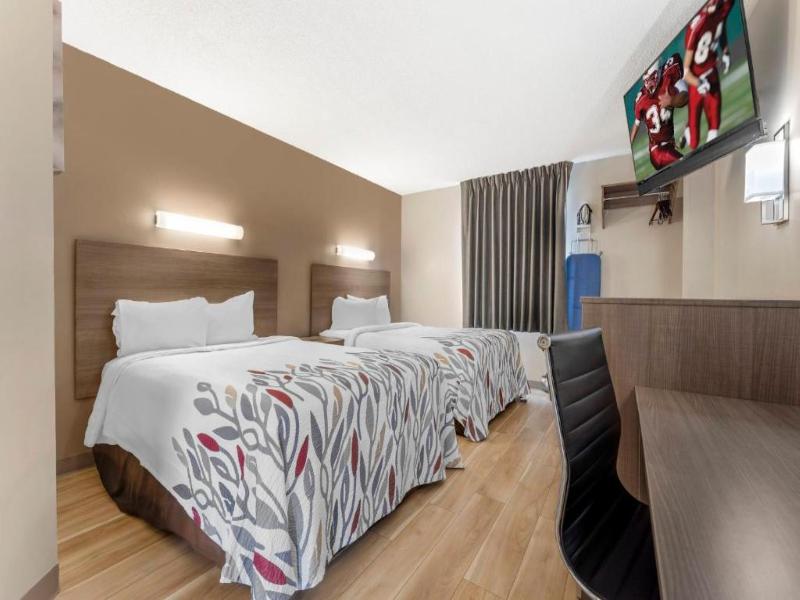 Red Roof Inn Johnstown image