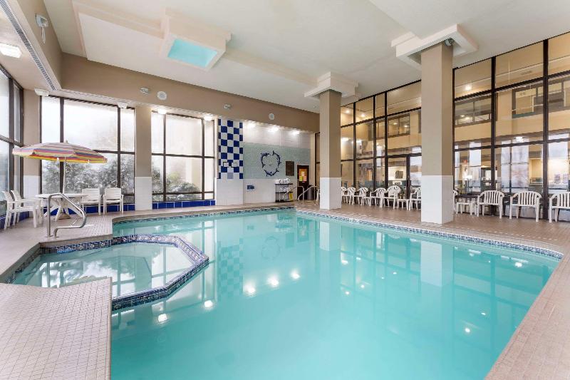 Comfort Inn & Suites Johnstown image