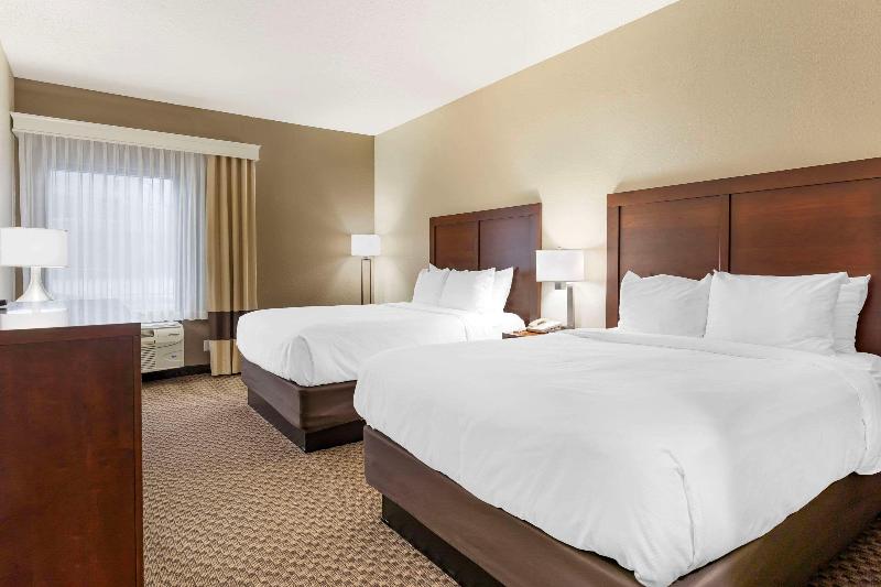 Comfort Inn & Suites Johnstown image