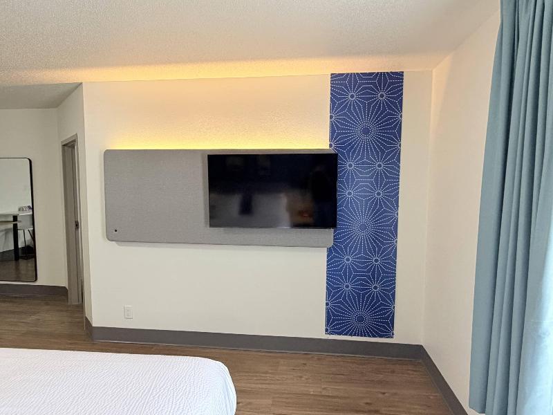 Sleep Inn & Suites Mifflinville -Bloomsburg image