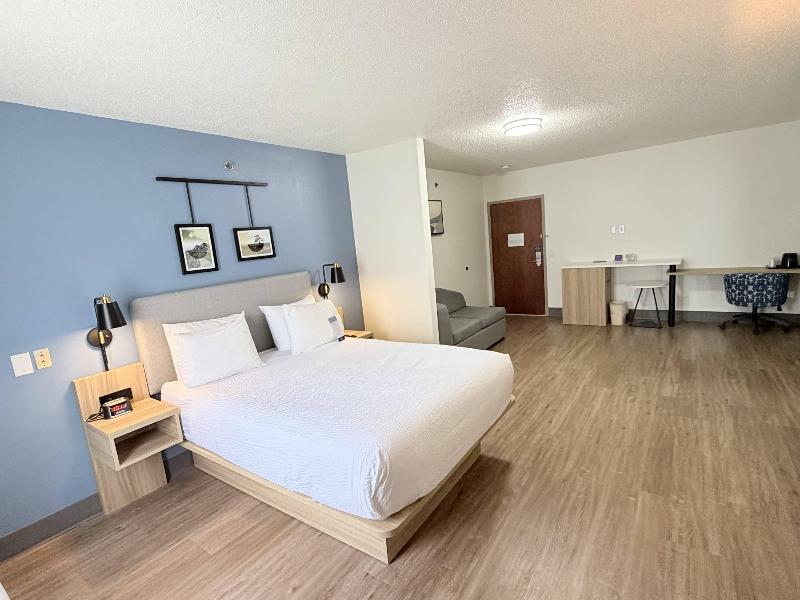 Sleep Inn & Suites Mifflinville -Bloomsburg image