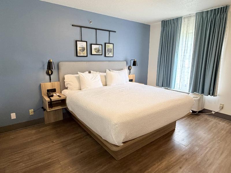 Sleep Inn & Suites Mifflinville -Bloomsburg image