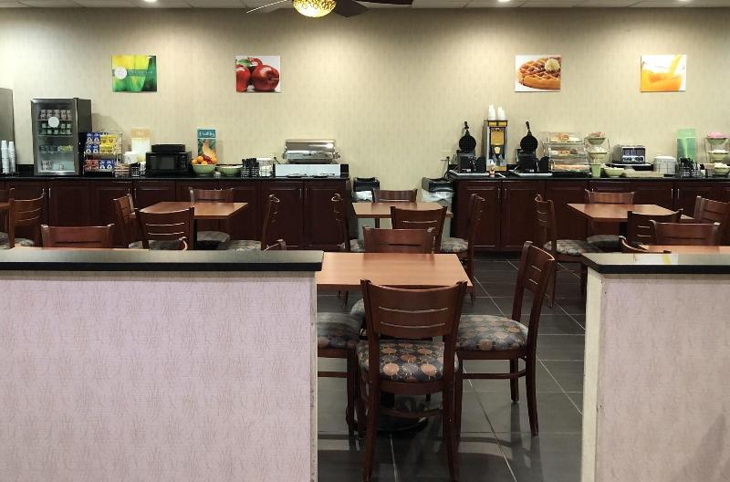 Quality Inn Mill Hall - Lamar image