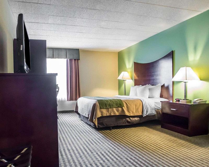 Quality Inn Mill Hall - Lamar image