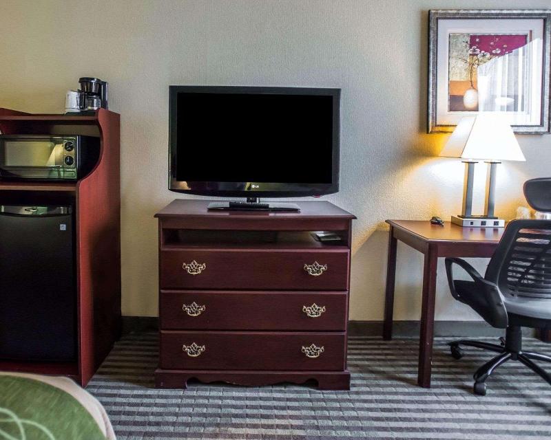 Quality Inn Mill Hall - Lamar image