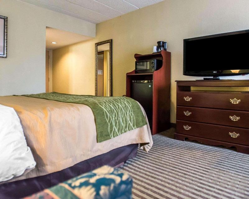 Quality Inn Mill Hall - Lamar image