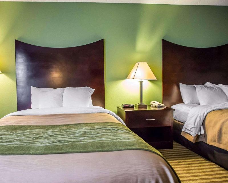 Quality Inn Mill Hall - Lamar image