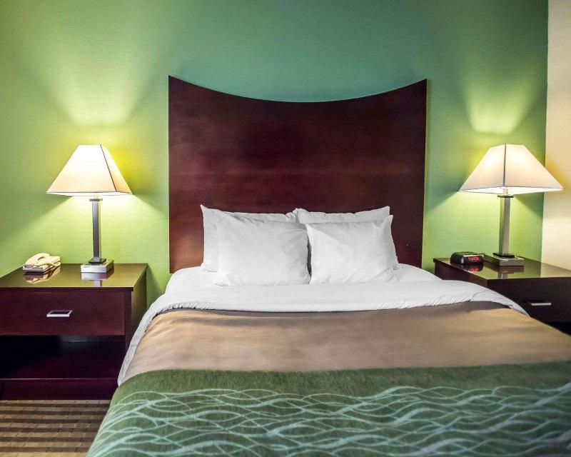 Quality Inn Mill Hall - Lamar image