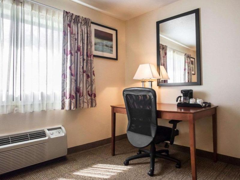 Quality Inn New Columbia-Lewisburg image