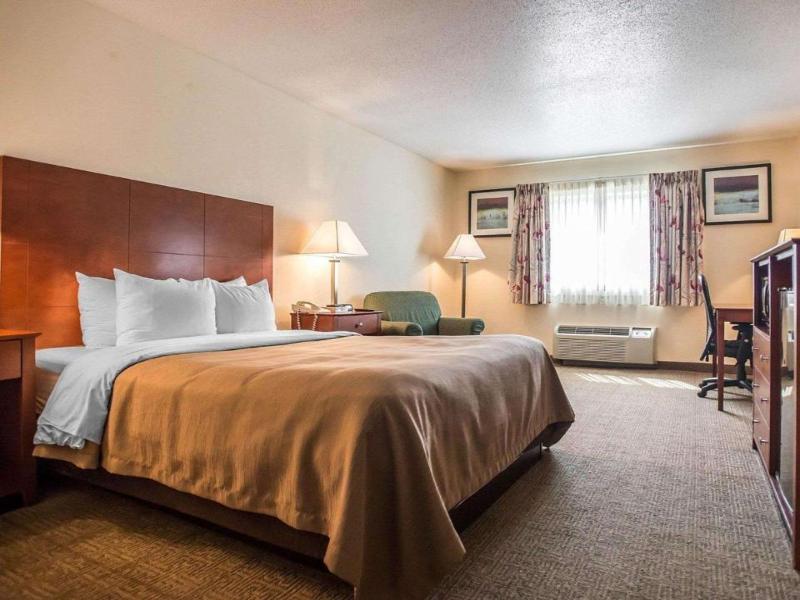 Quality Inn New Columbia-Lewisburg image