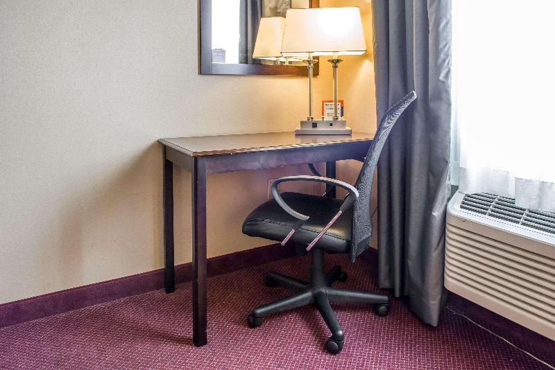 Wingate by Wyndham New Stanton image