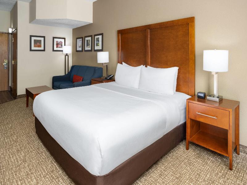 Wingate by Wyndham New Stanton image