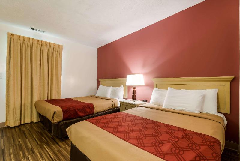 Econo Lodge Inn & Suites image