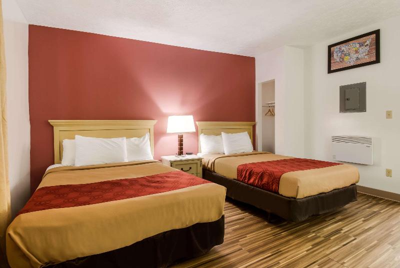 Econo Lodge Inn & Suites image