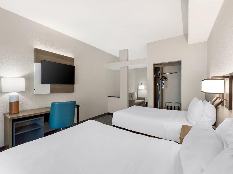Comfort Inn & Suites Camden image