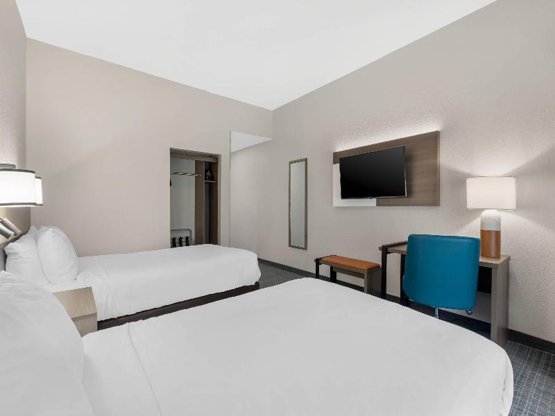 Comfort Inn & Suites Camden image