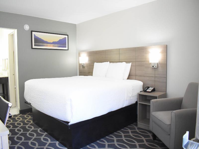 Quality Inn Manning I-95 image