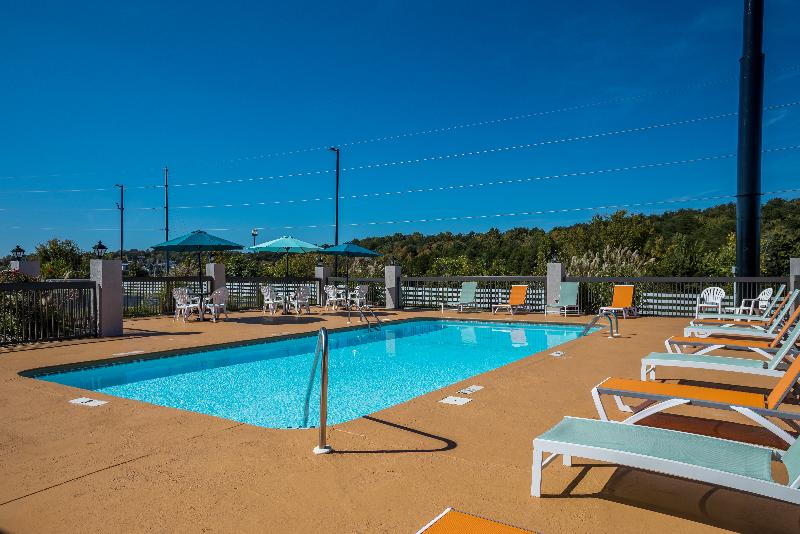 Quality Inn Dandridge image