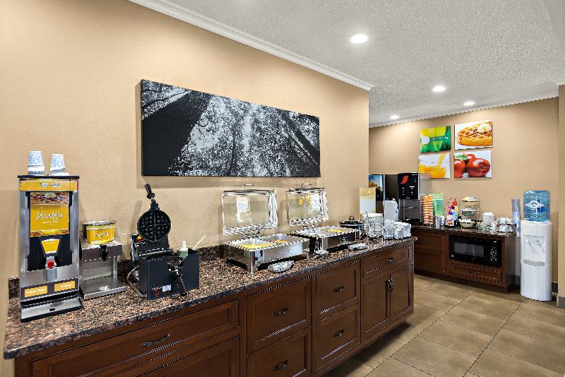 Quality Inn Dandridge image
