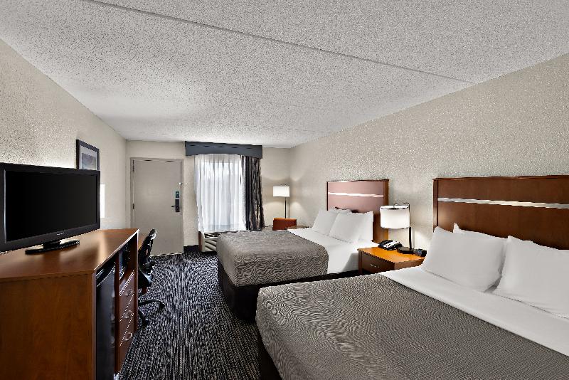 Quality Inn Dandridge image