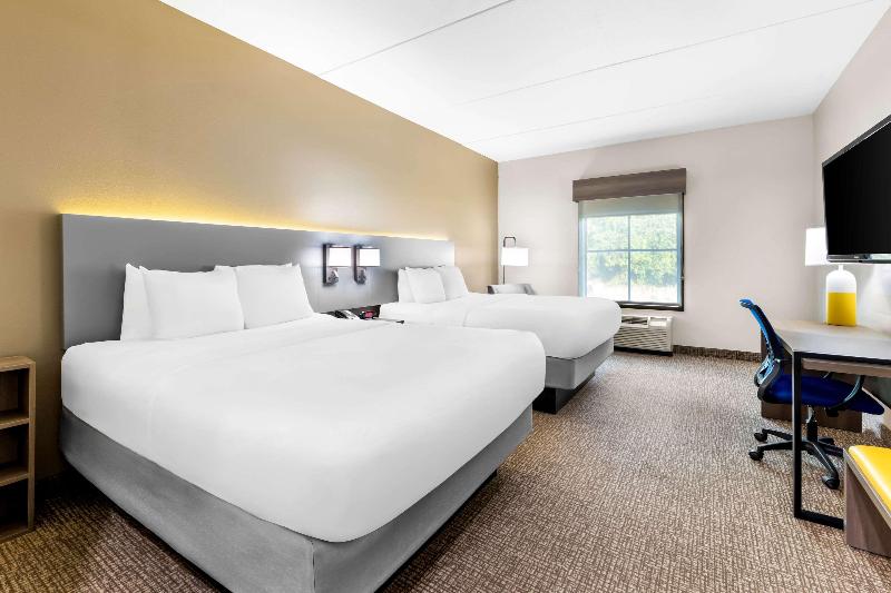 Comfort Inn Harriman image