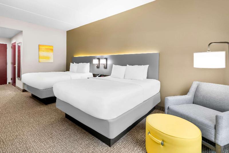 Comfort Inn Harriman image