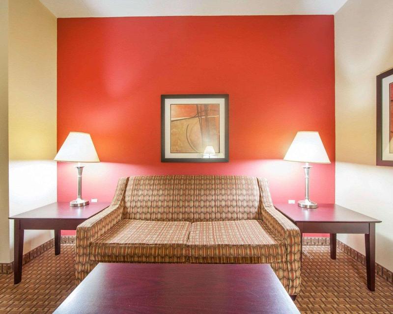 Comfort Inn Harriman image