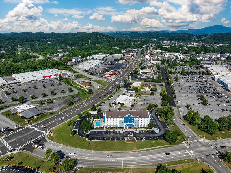 Comfort Inn Oak Ridge - Knoxville image