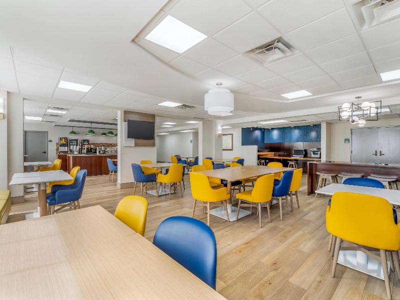 Comfort Inn Oak Ridge - Knoxville image