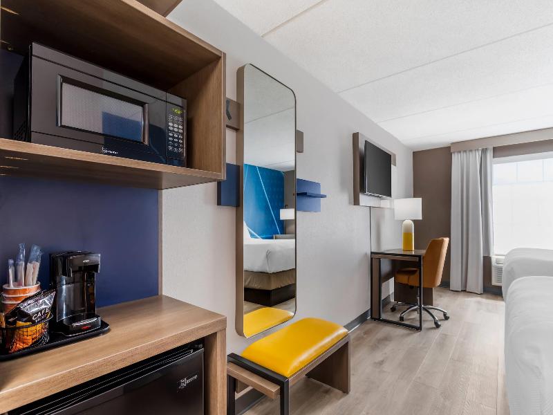 Comfort Inn Oak Ridge - Knoxville image