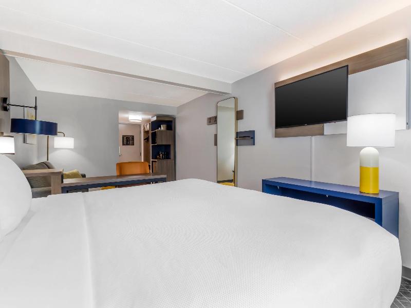 Comfort Inn Oak Ridge - Knoxville image