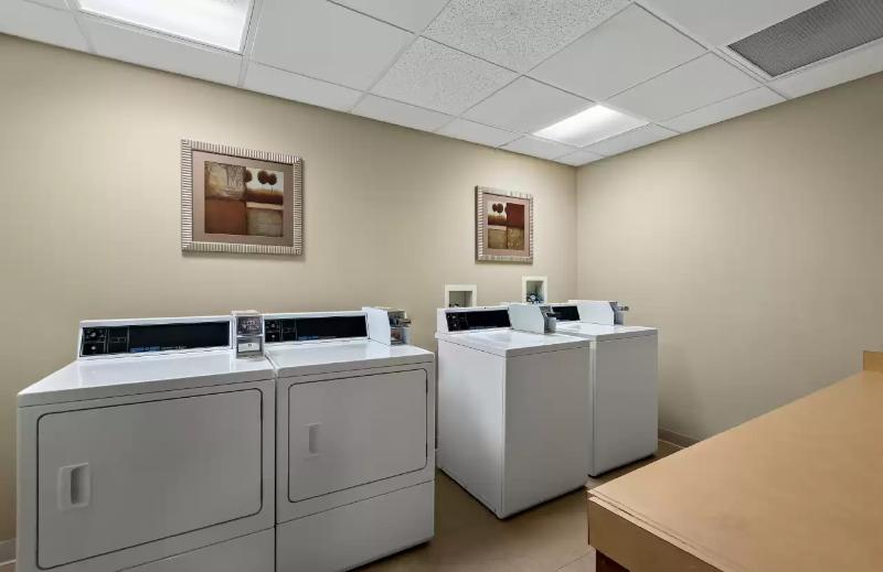 Comfort Inn Powell - Knoxville North image