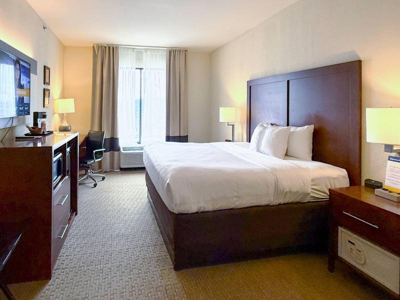 Comfort Inn & Suites Rogersville image