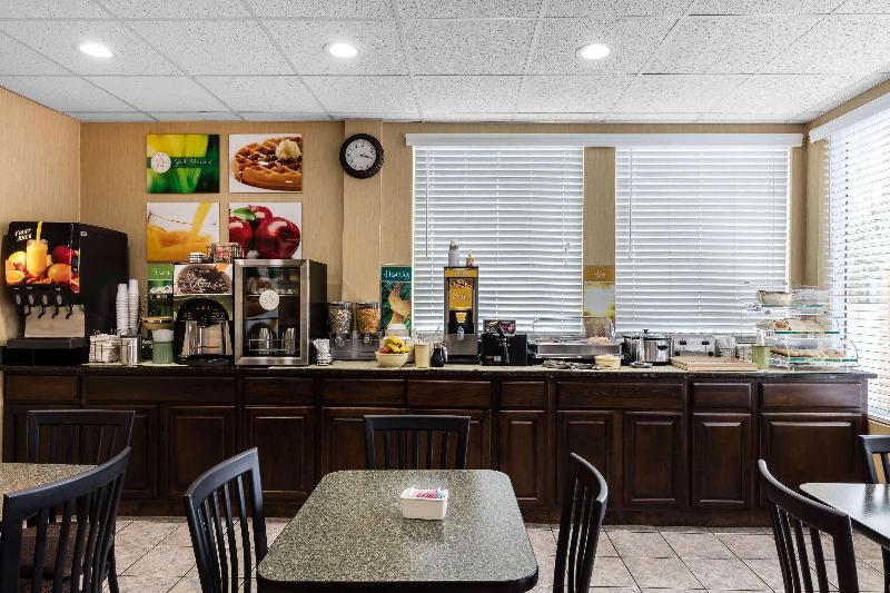 Quality Inn Tullahoma image