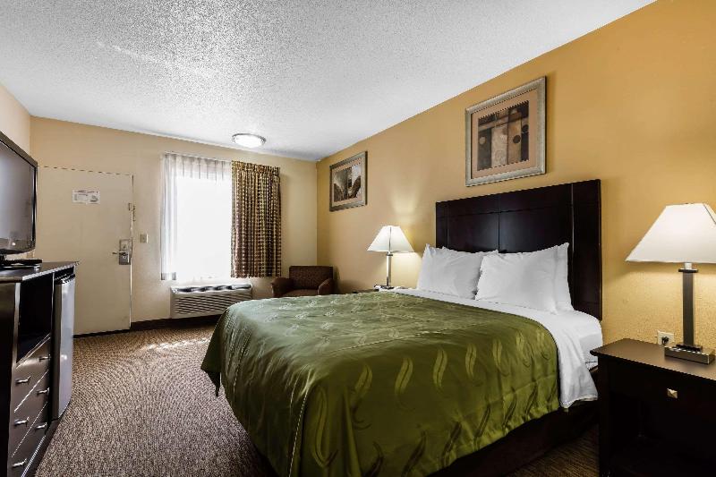 Quality Inn Tullahoma image