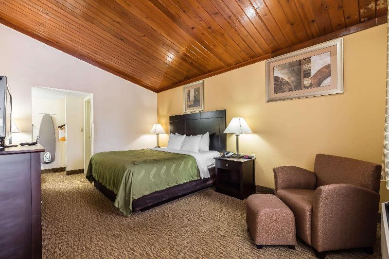 Quality Inn Tullahoma image