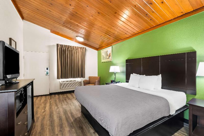 Quality Inn Tullahoma image
