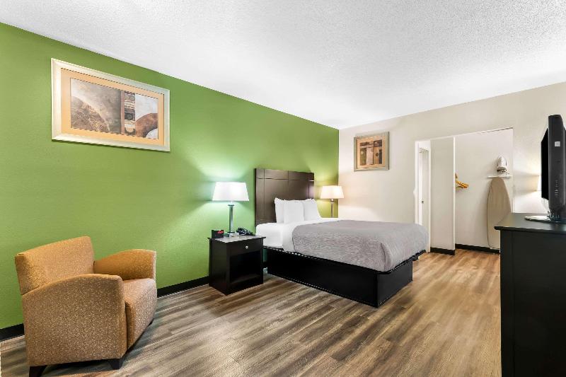 Quality Inn Tullahoma image