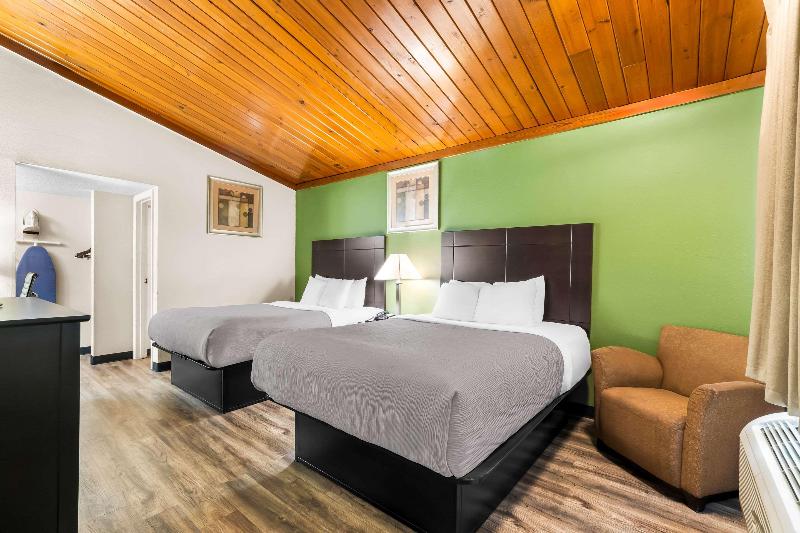 Quality Inn Tullahoma image
