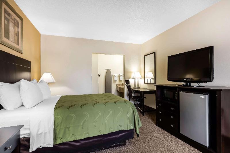 Quality Inn Tullahoma image