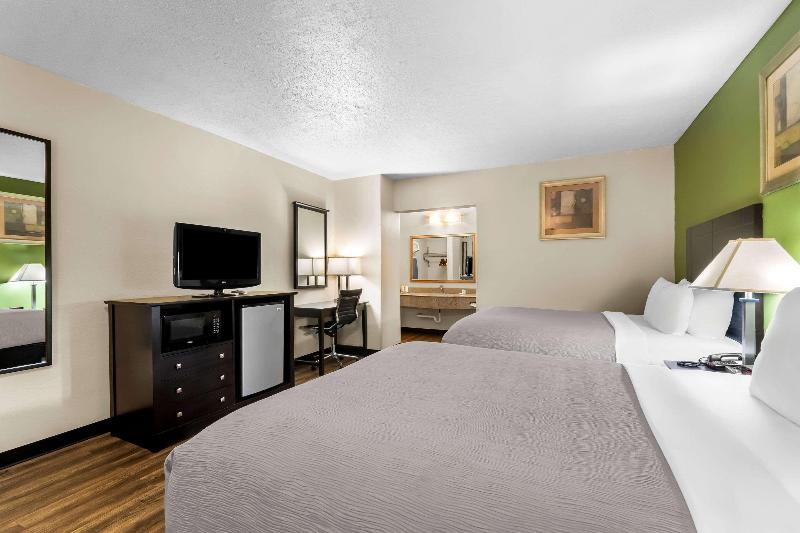 Quality Inn Tullahoma image