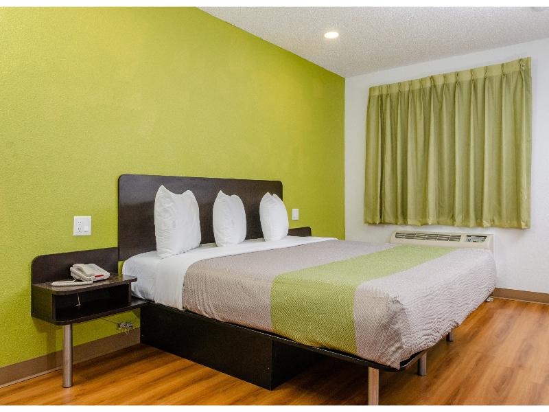 Motel 6 Georgetown, Tx image