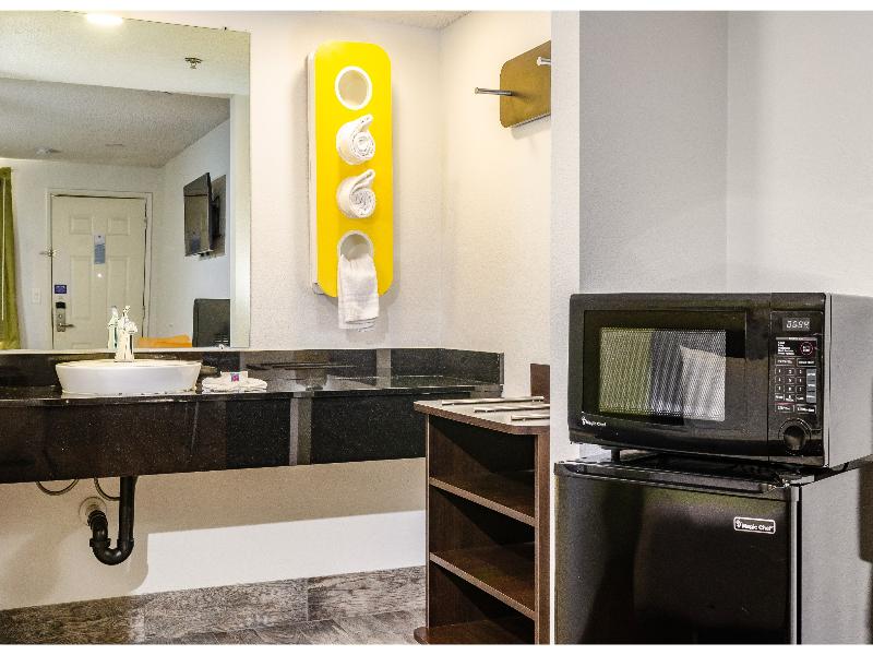 Motel 6 Georgetown, Tx image