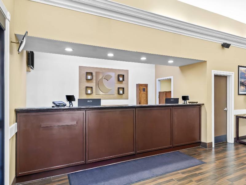 Comfort Suites Lake Jackson Clute image