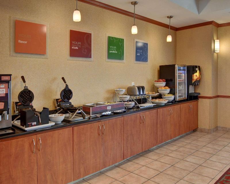 Quality Suites Near Cedar Creek Lake image