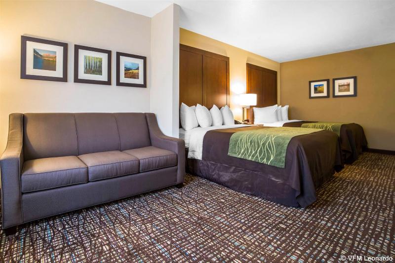 Comfort Inn & Suites Orem near University